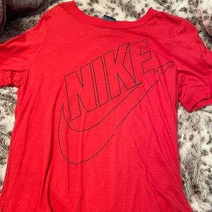 nike tee